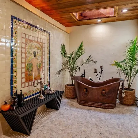 Hidden Treasure * Santa Fe