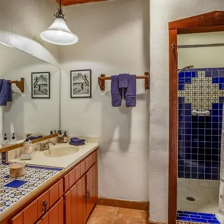 Hidden Treasure Hotel